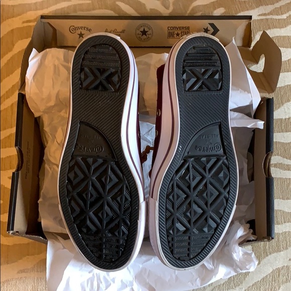 ⭐️SOLD⭐️ CONVERSE Shoreline Slip / Dark Sangria - Picture 6 of 8